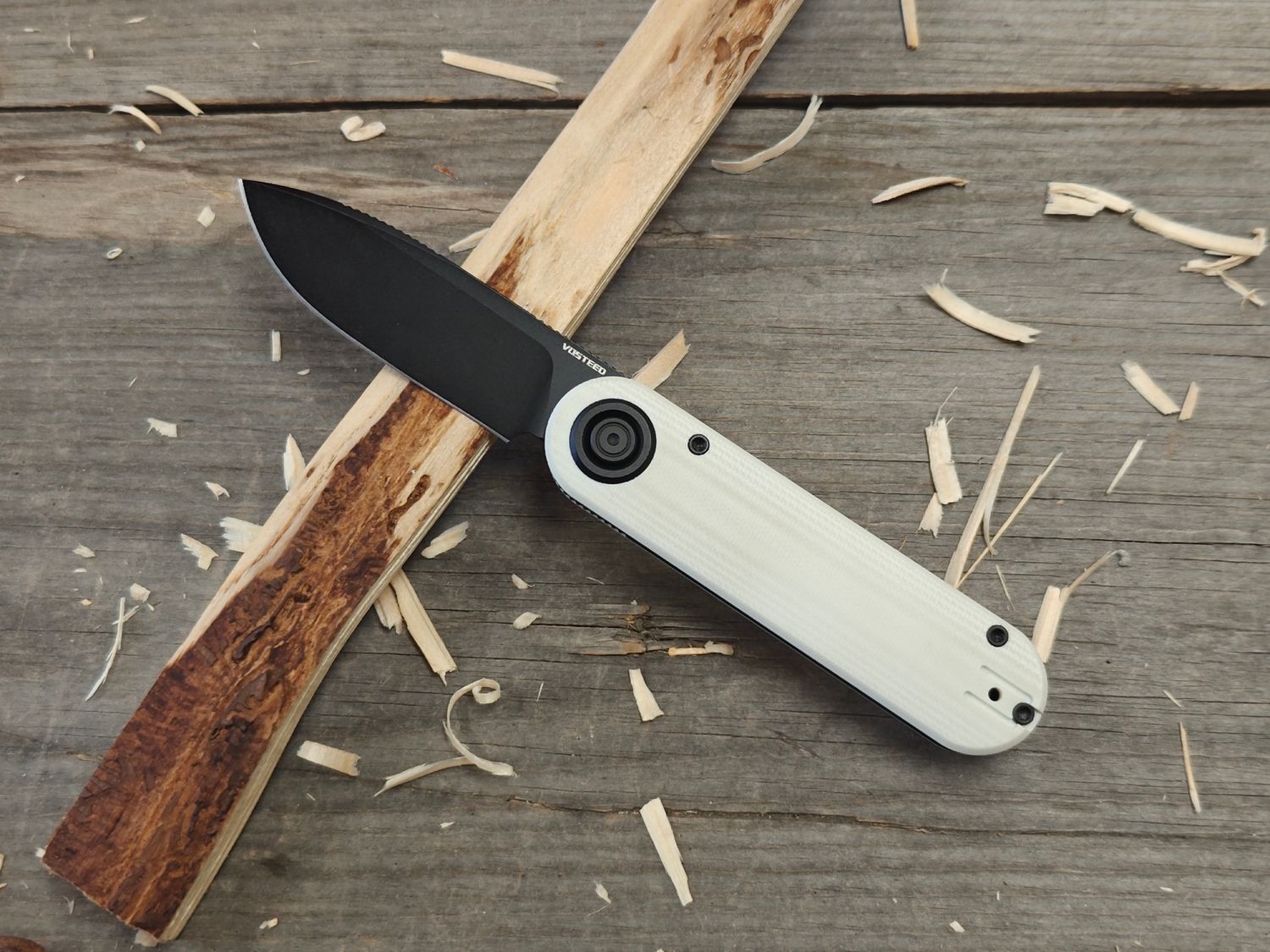 Vosteed Corgi V 295 3&quot; Vanchor Lock Knife / White G10 / Black Stonewash Bohler N690