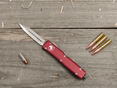 Microtech Ultratech D/E OTF / Merlot Aluminum / Stonewash Partially Serrated M390