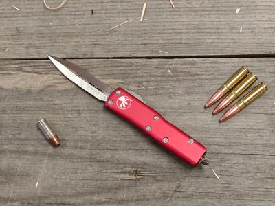 Microtech UTX-85 3.1" D/E OTF Automatic Knife / Red Aluminum / Stonewash M390 (Pre-Owned)