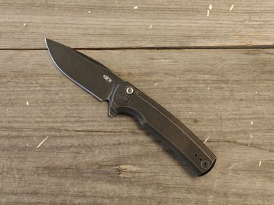 Zero Tolerance 0044 Button Lock Blade / Black StoneWash Titanium / Black StoneWash CPM S45VN