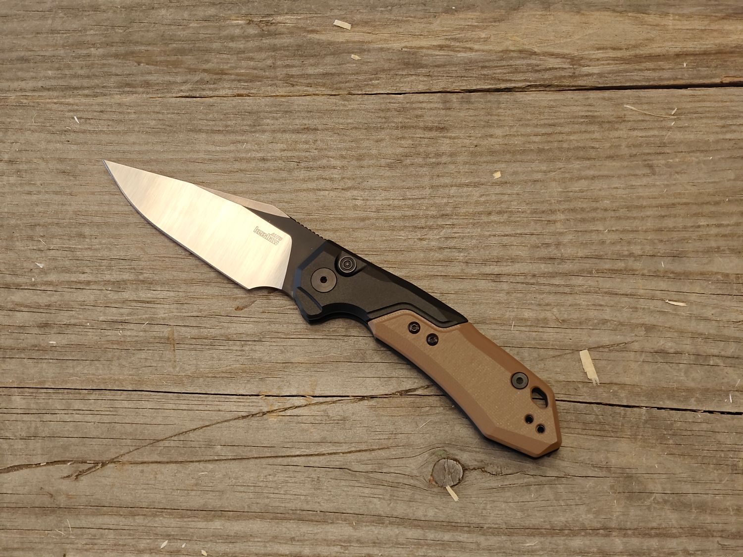 Kershaw Launch 19 3.4&quot;  Button lock Auto / Black Aluminum &amp; Brown G10 / Two Tone CPM154 