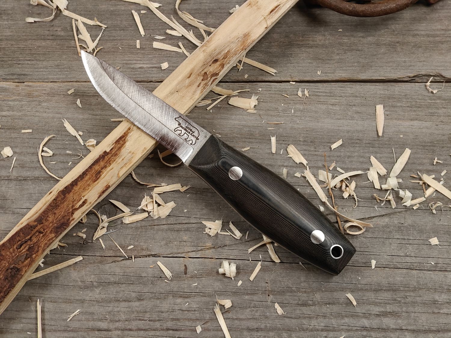 Wood Bear Knives BCNW 3.5” Fixed Blade Puukko / Black Micarta With Red Liners / Satin O1 (Pre-Owned)