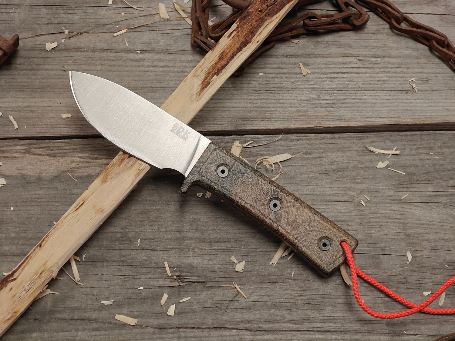 Ontario Keene Valley Hunter 4.4&quot; Fixed Blade / Green Micarta / Satin 420HC SS