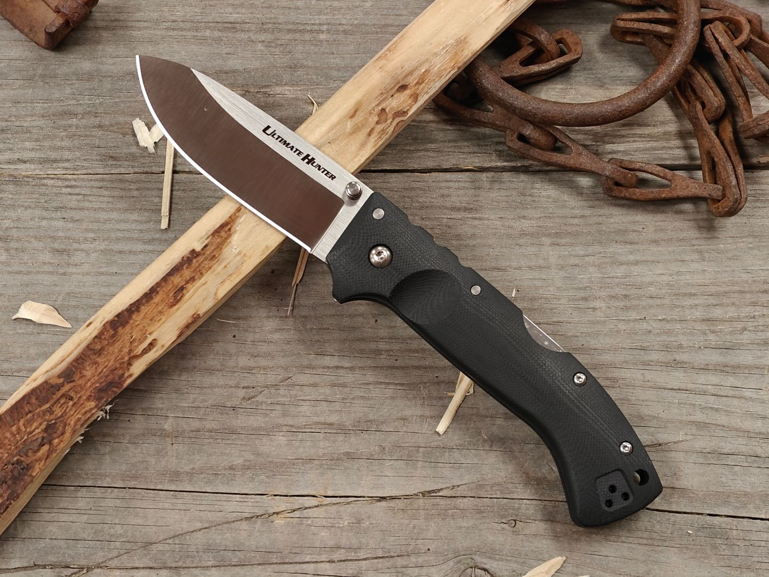 Cold Steel Ultimate Hunter 3.5" Tri-Ad Lockback / Black G10 / Satin CPM-S35VN