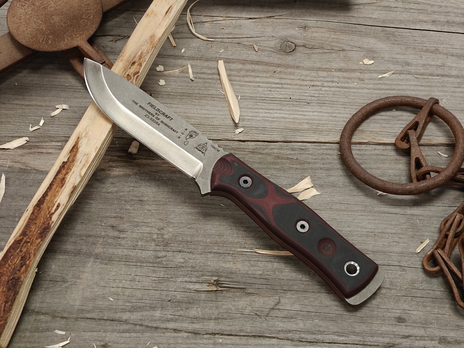 TOPS Knives BOB Brothers of Bushcraft Fieldcraft 4.5" Fixed Blade /  Black &amp; Red G10 / Stonewashed 154CM