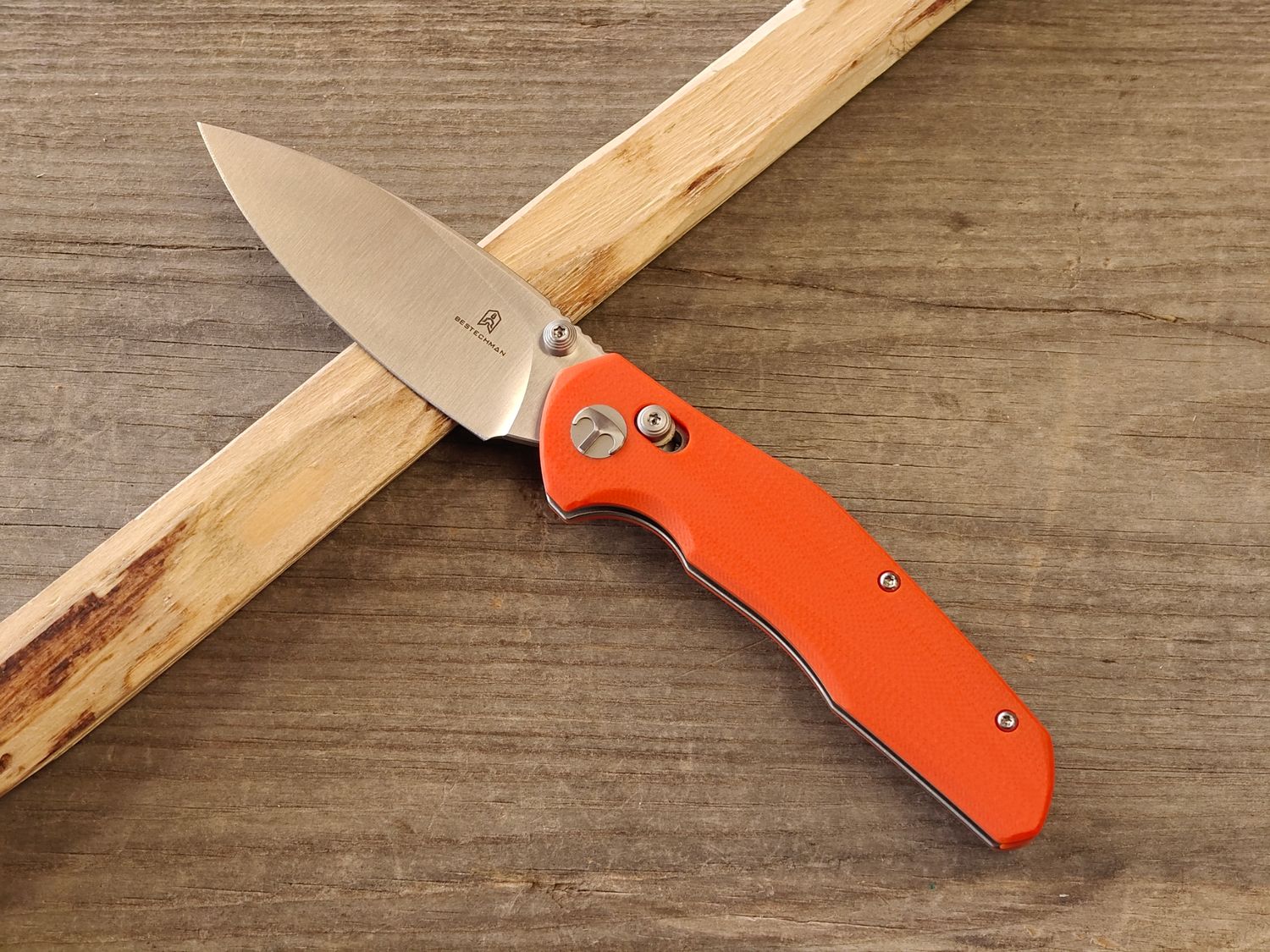 Bestech Ronan 3.25" Axis Lock Folder / Orange G10 / Satin 14C28N Sandvik