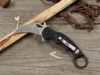 Fox Knives Karambit 3.1" Linerlock Folder / Black G10 / Stonewash N690