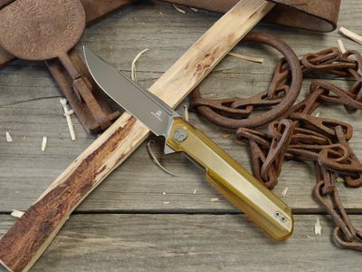 Bestech Dundee 3.5" Linerlock / Ultem / Grey MagnaCut