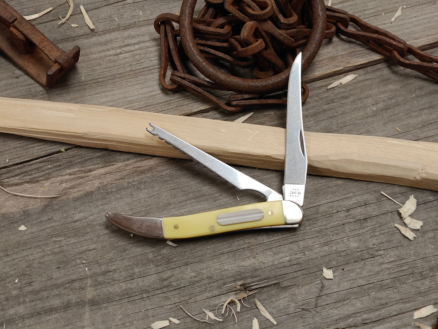 Case Fishing Knife 4.25" Slip Joint / Yellow Delrin / Polished Stainless Steel