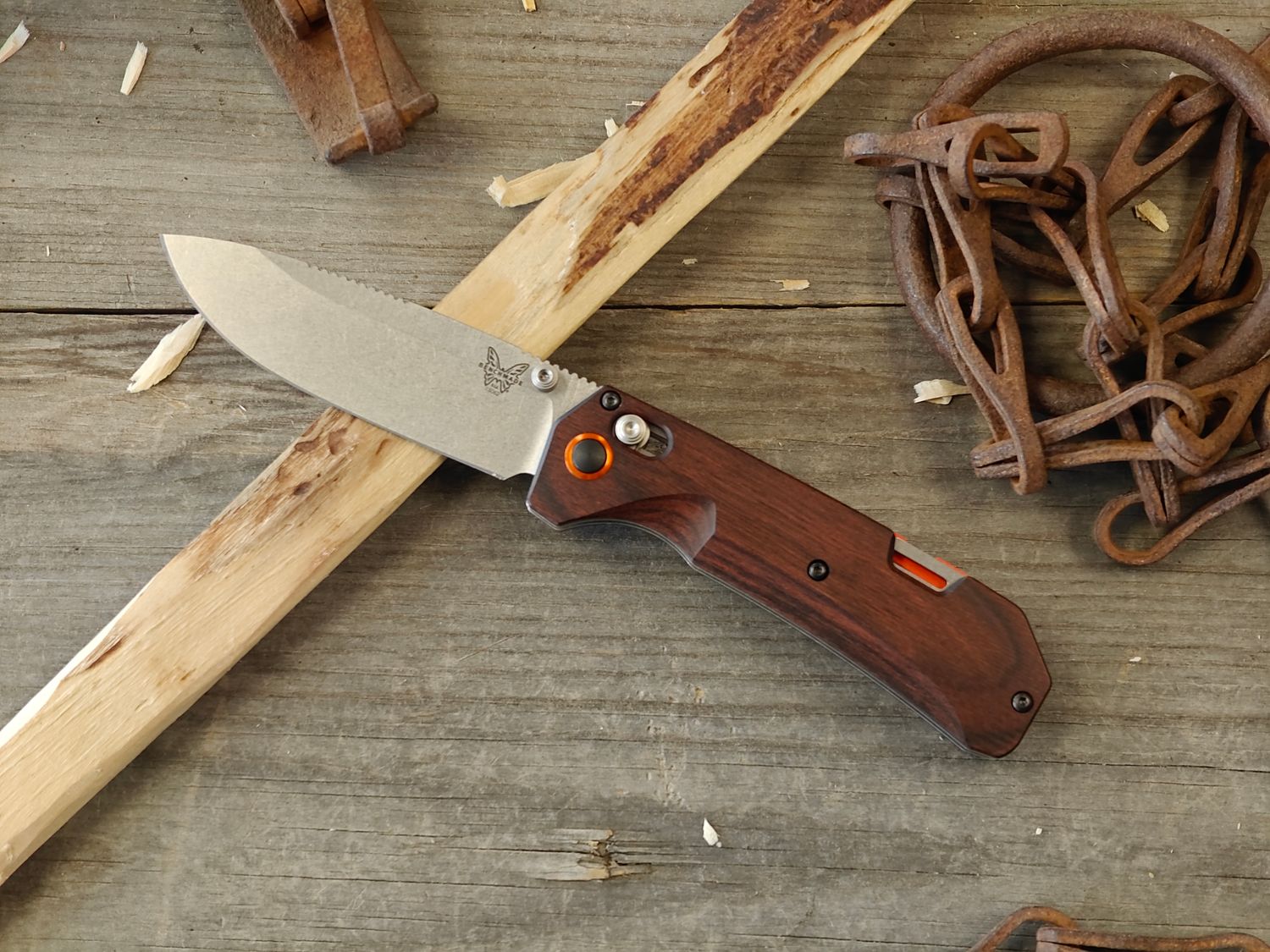 Benchmade Grizzly Creek 3.5" With Gut Hook AXIS Lock Knife /  Dymondwood / Stonewash CPM-S30V