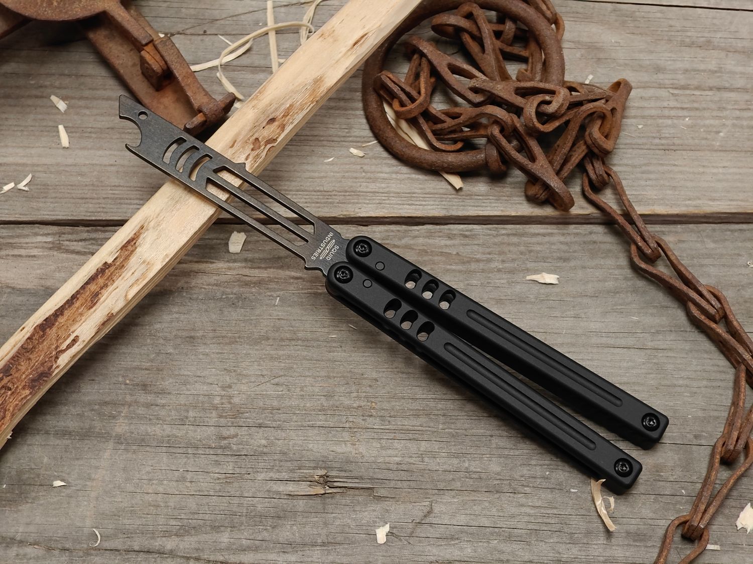 Squid Industries Mako V5 4.3" Bottle Opener Trainer Balisong / Black Aluminum / Black 410