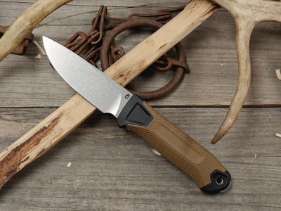 Gerber Strongarm Camp 4.8" Fixed Blade / Coyote Tan Rubber / Stonewash CPM-MagnaCut