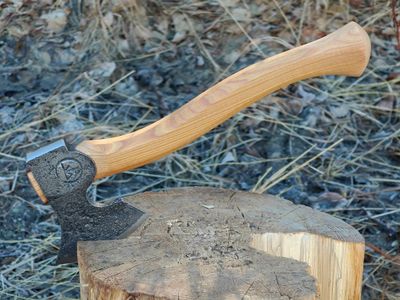 Hoffman Blacksmithing Craft Carver / 13.5" Octagonal Hickory Handle W/ Bulb End / 1.25 Lbs 4142 Chromium Molybdenum Alloy