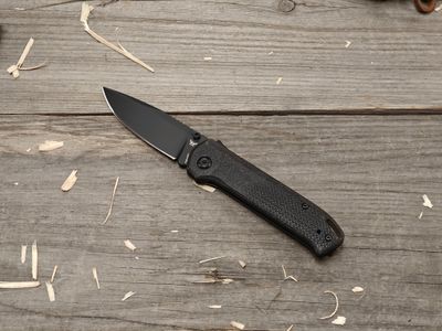 Flytanium Arcade Lite 3.2" Shark-Lock Folder / Black Polymer / Black AUS-10A