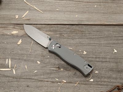 Flytanium BEEF 3.5" Crossbar Lock Folder / Grey G10 / Stonewash 14C28N