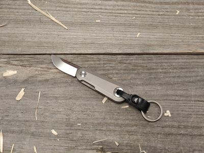 Flytanium Minim 1.5" Keychain Folder / Bead Blast Titanium / Stonewash D2