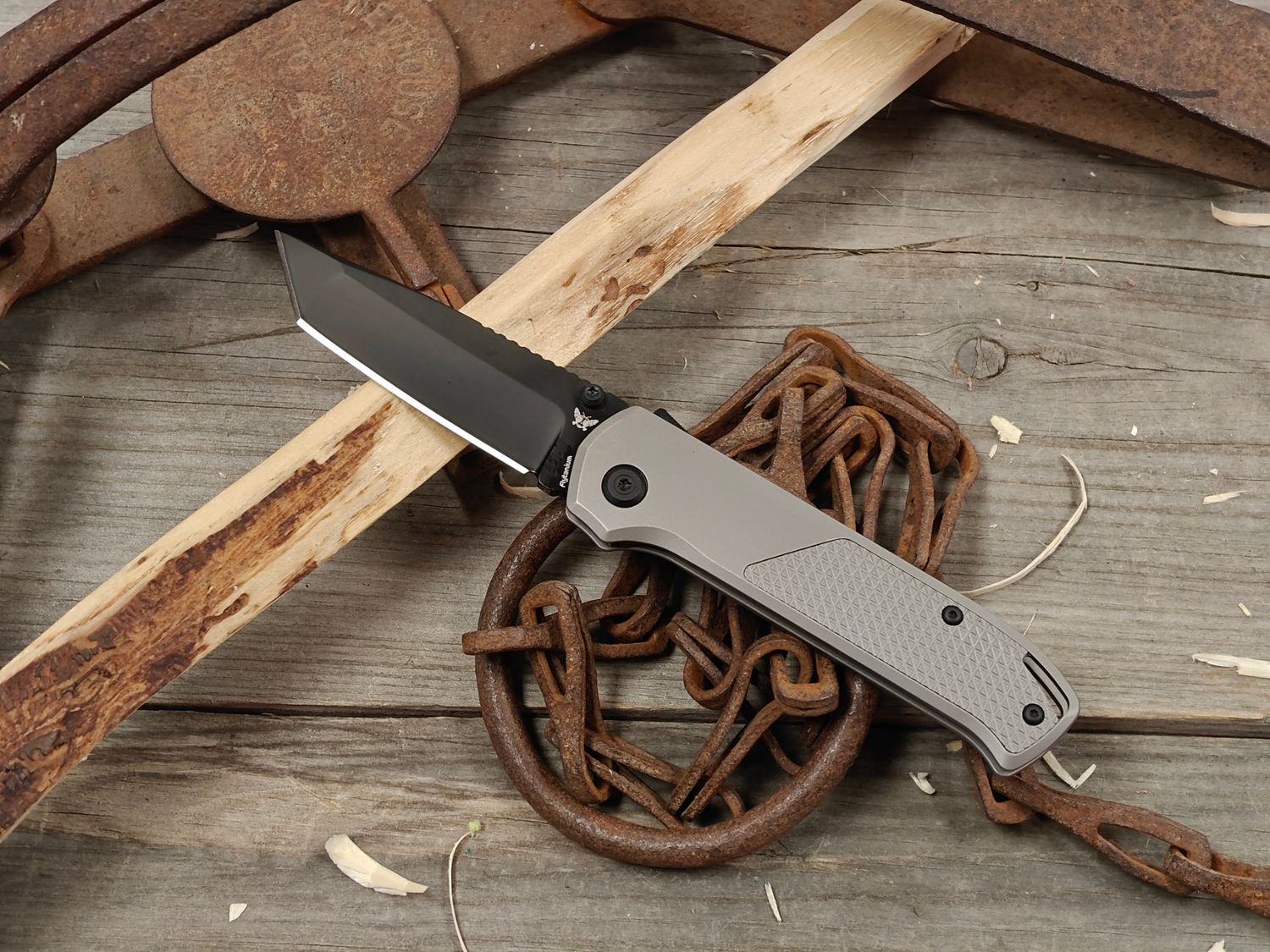 Flytanium Arcade Pro 3.2" Shark-Lock Folder / Titanium / Black CPM-20CV Tanto