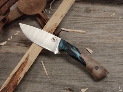 Great Northern Knives 3.75" Fixed Blade / Malpe Burl With Blue Resin / Satin 14C28N