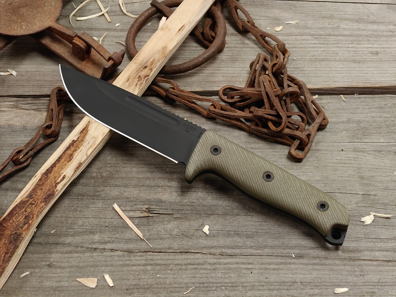 Reiff Knives Vicon 5" Fixed Blade / OD Green G10 / Black DLC CPM-MagnaCut