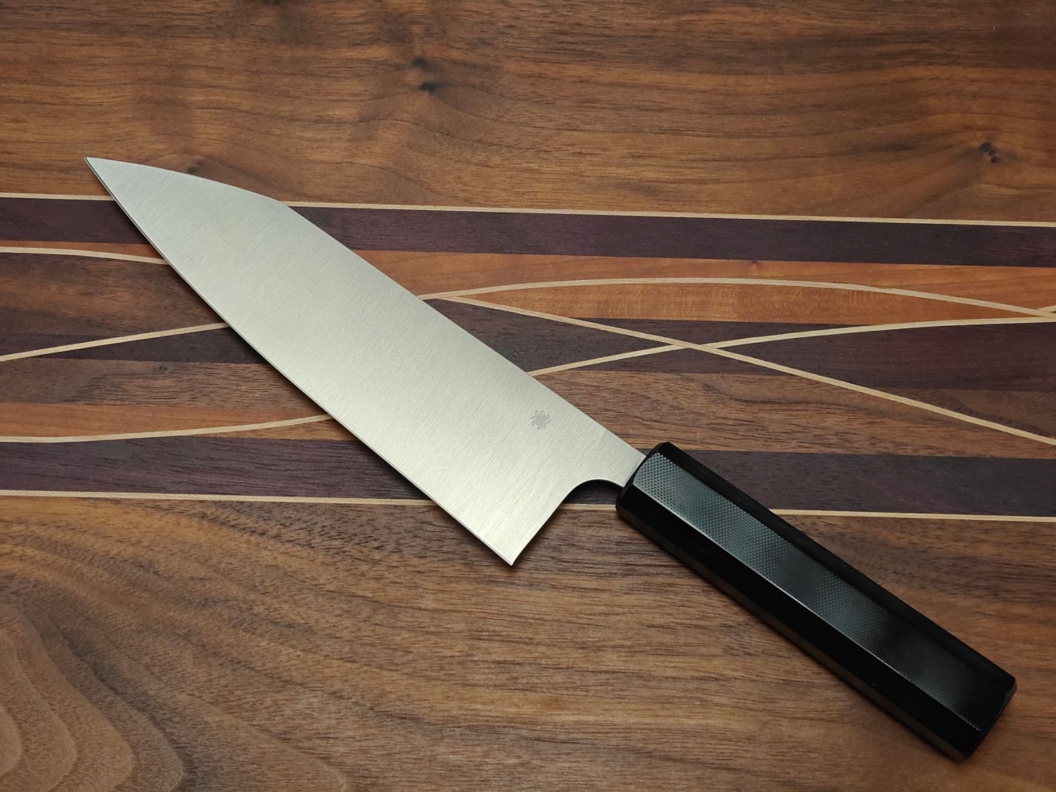Spyderco Murray Carter Wakiita Bunka Bocho 7.75" Santoku / Octagonal Black G10 / Satin CTS-BD1N