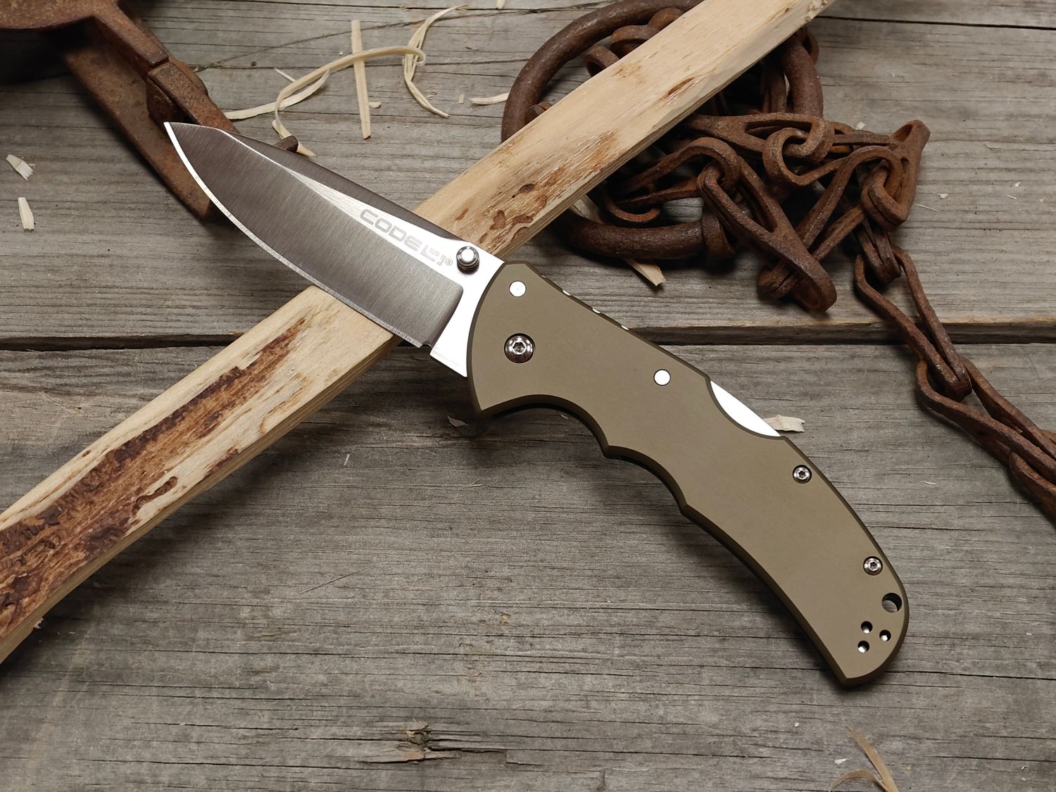 Cold Steel Code 4 3.5" Spear Point Lockback / Grey Aluminum / Satin CPM-S35VN