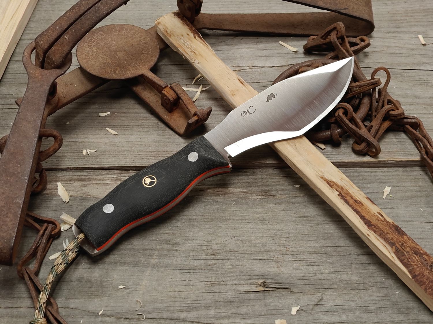 William Collins Pathfinder 5.75" Fixed Blade / Black Micarta, Black AK Pin, Orange Liners / Satin Nitro-V