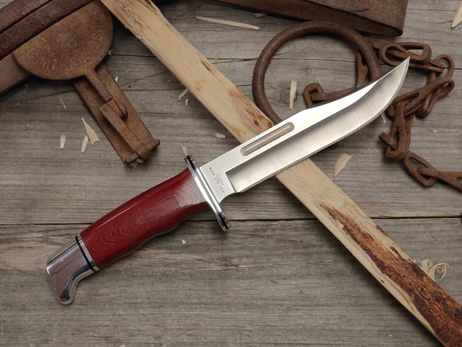 Buck Special 119 5.8" Fixed Blade / Red Micarta &amp; Aluminum / Satin CPM-S30V (Pre-Owned)