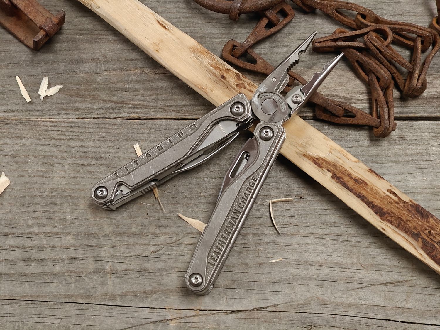 Leatherman Charge TTI 19 Tool Multi-tool / Titanium / Satin S30V (Pre-Owned)