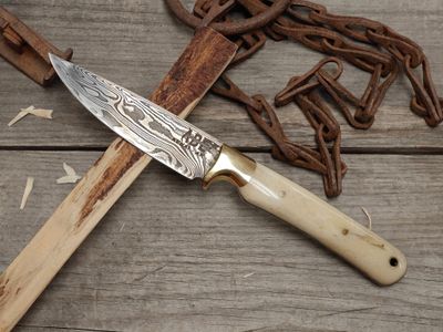 ABE Knives Damascus 29 Layer 4.5" Fixed Blade / Moose Bone &amp; Brass Bolster / 80CrV2 &amp; 15N20