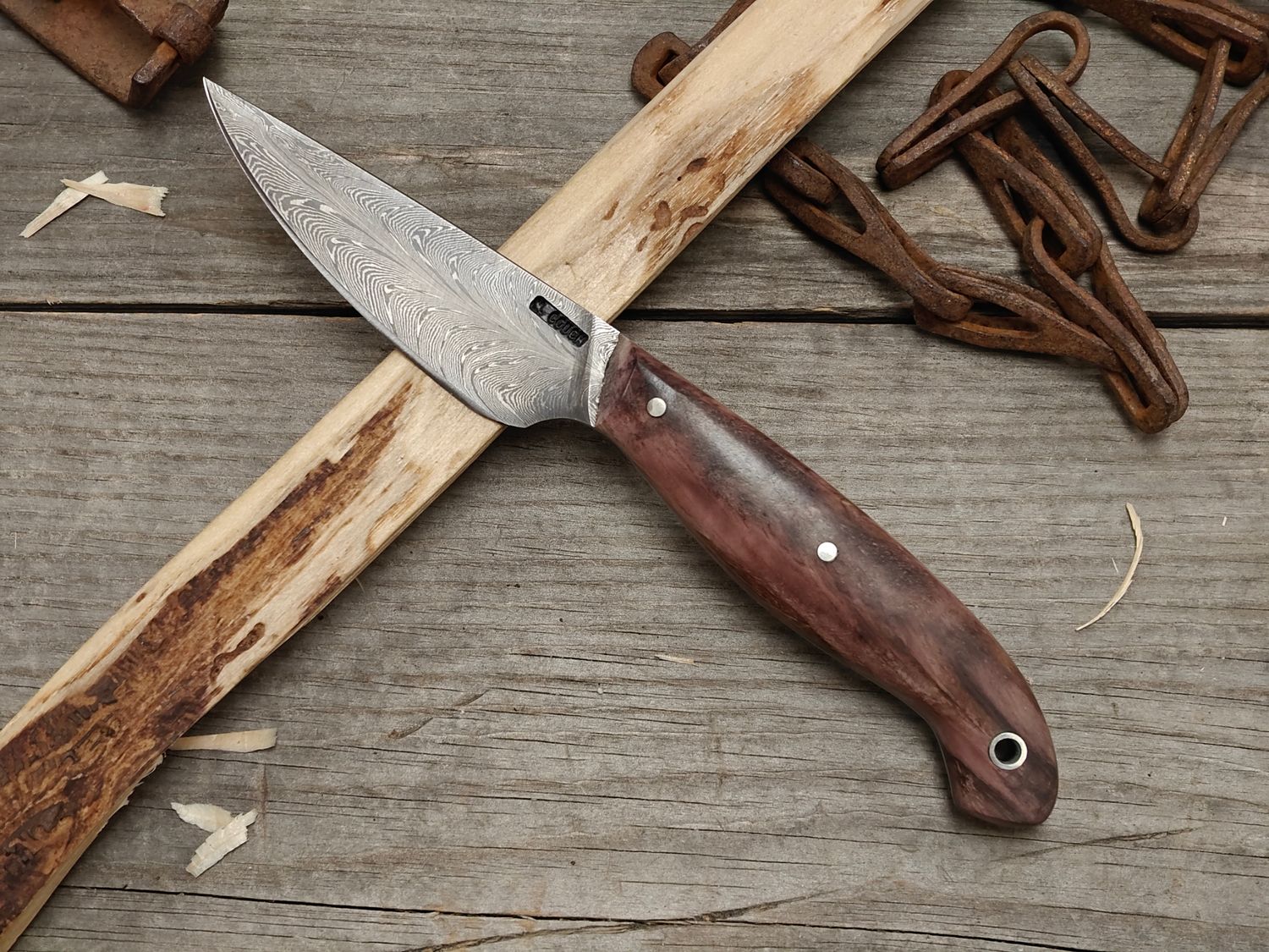 Mark Couch Feather Damascus 3.25" Fixed Blade / Dyed Birch / 15N20 &amp; 1080