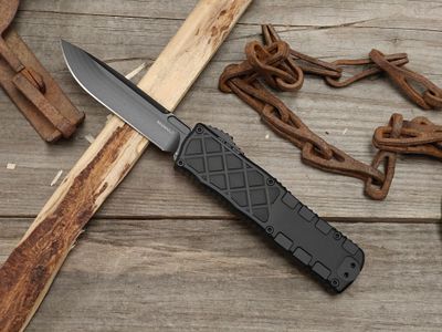 Guardian Tactical APEX S/E 3.5" OTF Automatic / Black Aluminum / Black CPM-MagnaCut