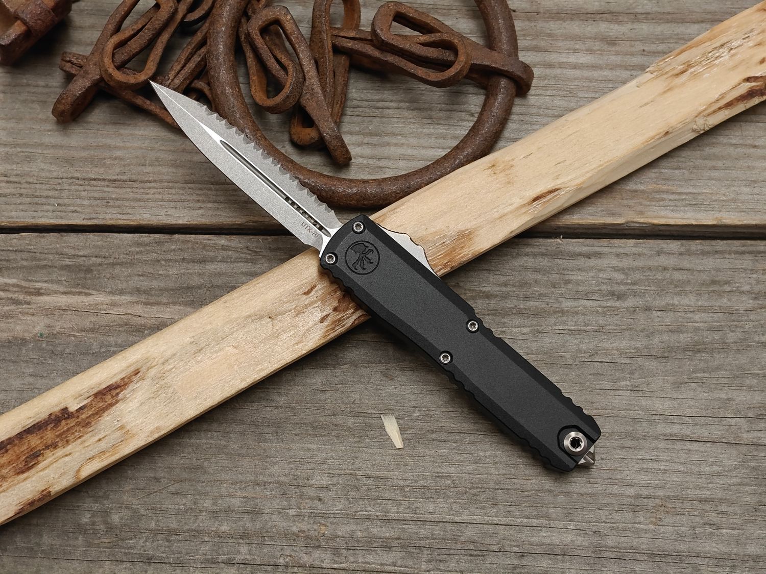 Microtech UTX-70 Gen IV F/S/D/E 3.5" OTF Automatic / Black Aluminum / Stonewash Bohler M390MK