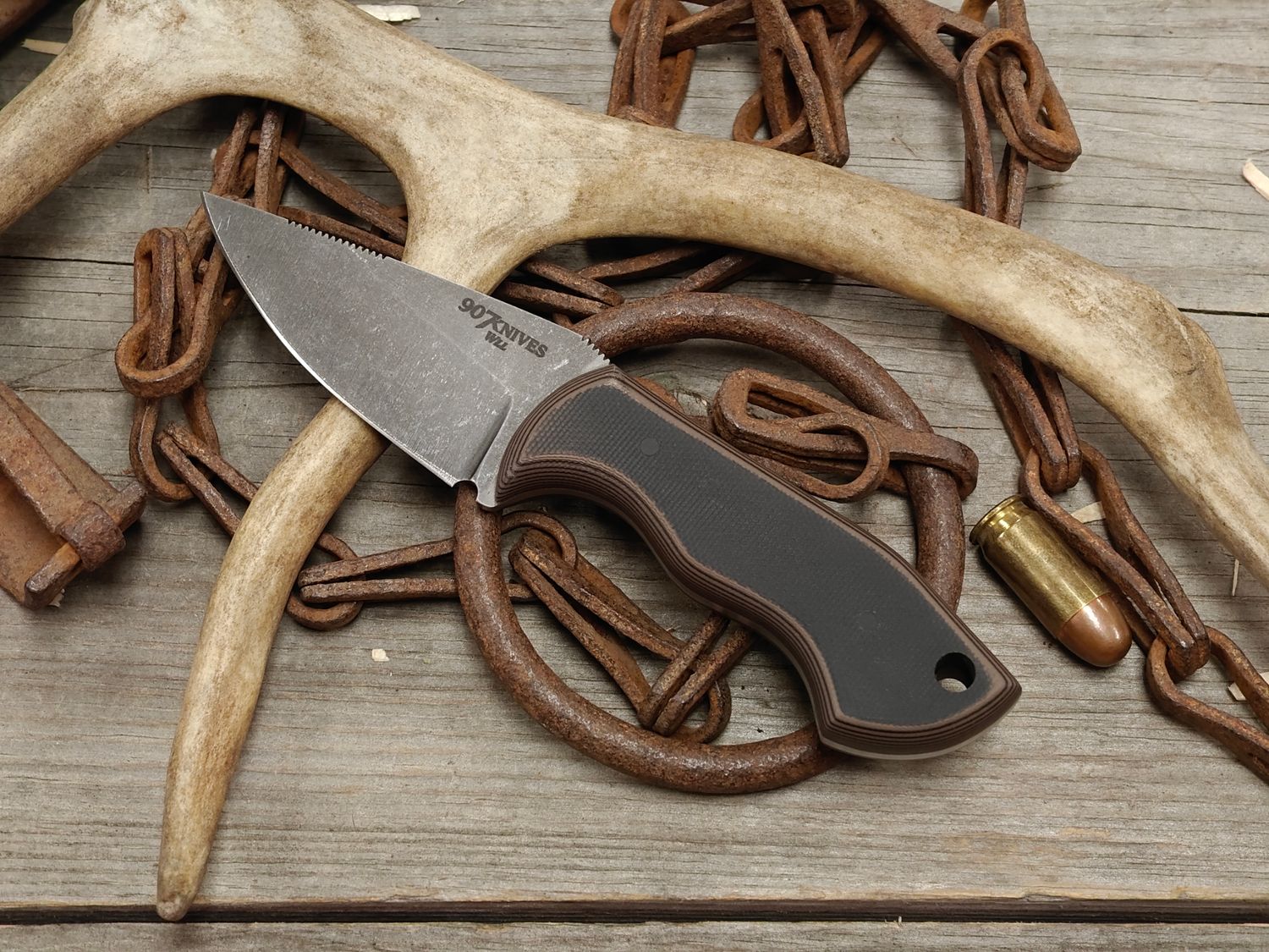 907Knives "Aegis" 3" Fixed Blade / Black &amp; Brown G10 / Stonewashed 80Crv2