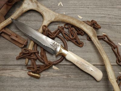 ABE Knives 5.5" Fixed Blade / Moose Antler w/ Brass Bolster / San Mai 80Crv2 &amp; 15n20