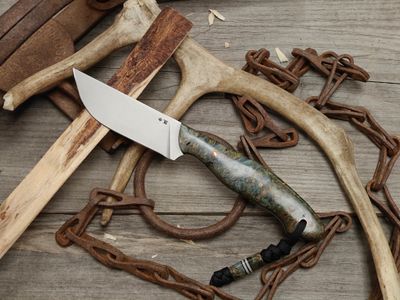 Trail Edge Knives Mesa Straightback 3.5" Fixed Blade / Dyed Mottled Maple Burl W/ Liners &amp; Copper Pins / Bead Blast Nitro-V