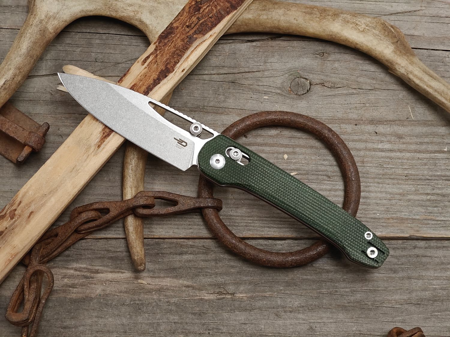 Bestech Knives Cobber 3.5" Crossbar Lock Folder / Green Micarta / Stonewash 14C28N