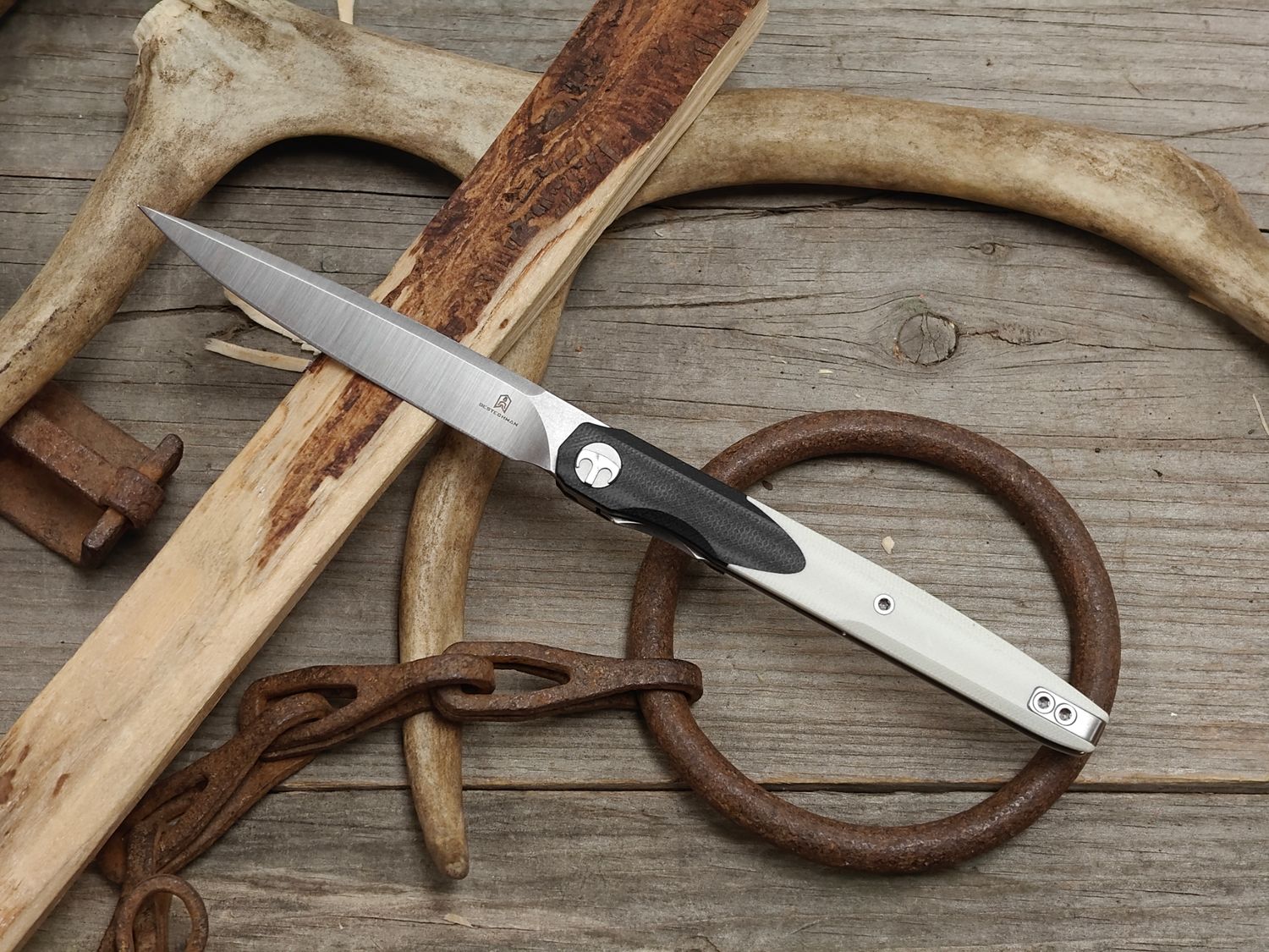 Bestech Knives Lanza 3.5" Liner Lock Folder / Black &amp; White G10 / Satin 14C28N