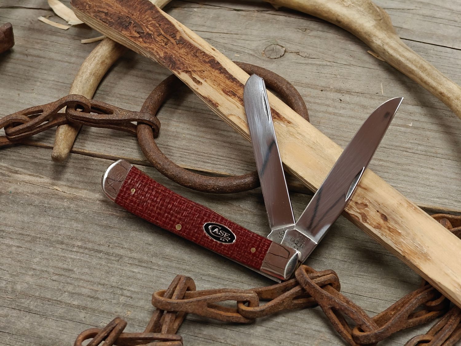 Case Trapper Clip Point &amp; Spey Blades With Clip / Red Burlap Micarta / Polish Carbon Steel