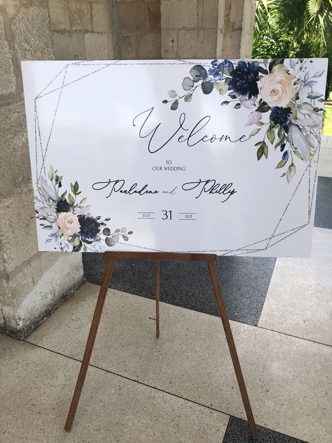 Welcome sign