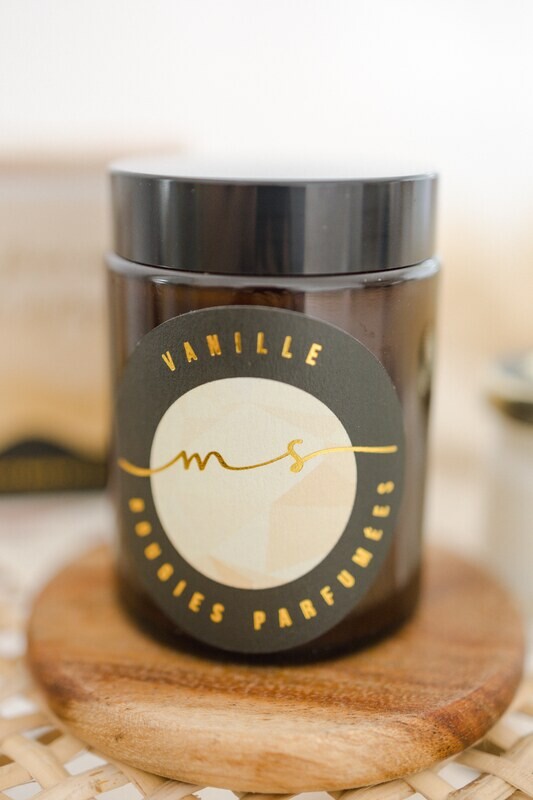 Vanilla - The Black Flower of the Aztecs