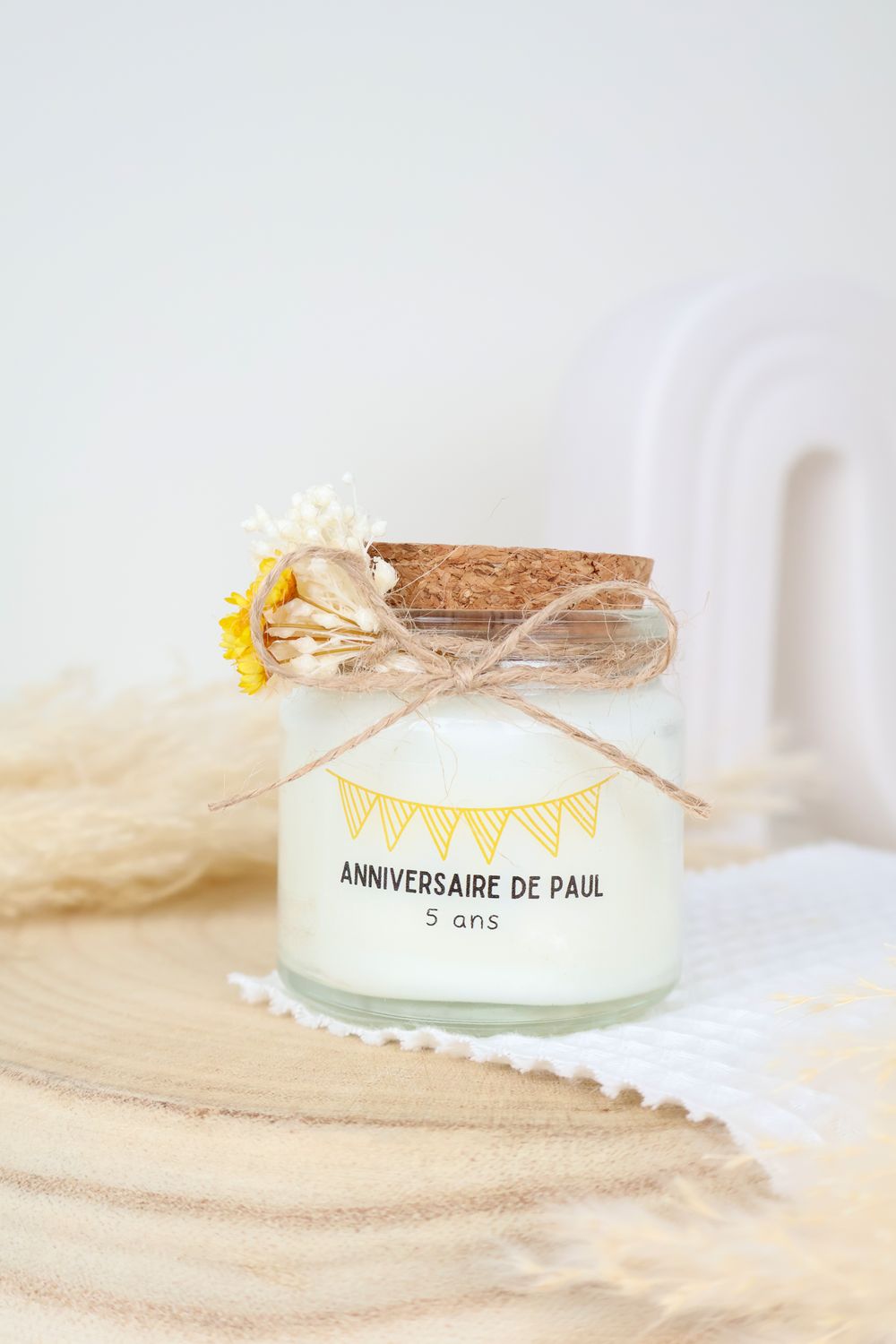 Bougie 100 ml avec bouchon liège étiquette Transparente + Fleurs séchées 🎁
Idées cadeaux invités anniversaire 