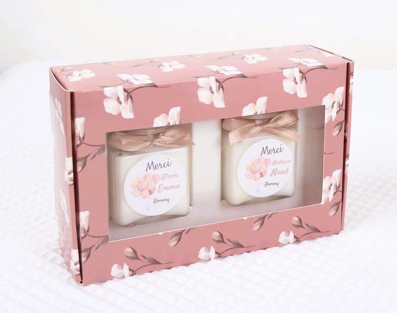 Coffret deux bougies rose fleurs blanches