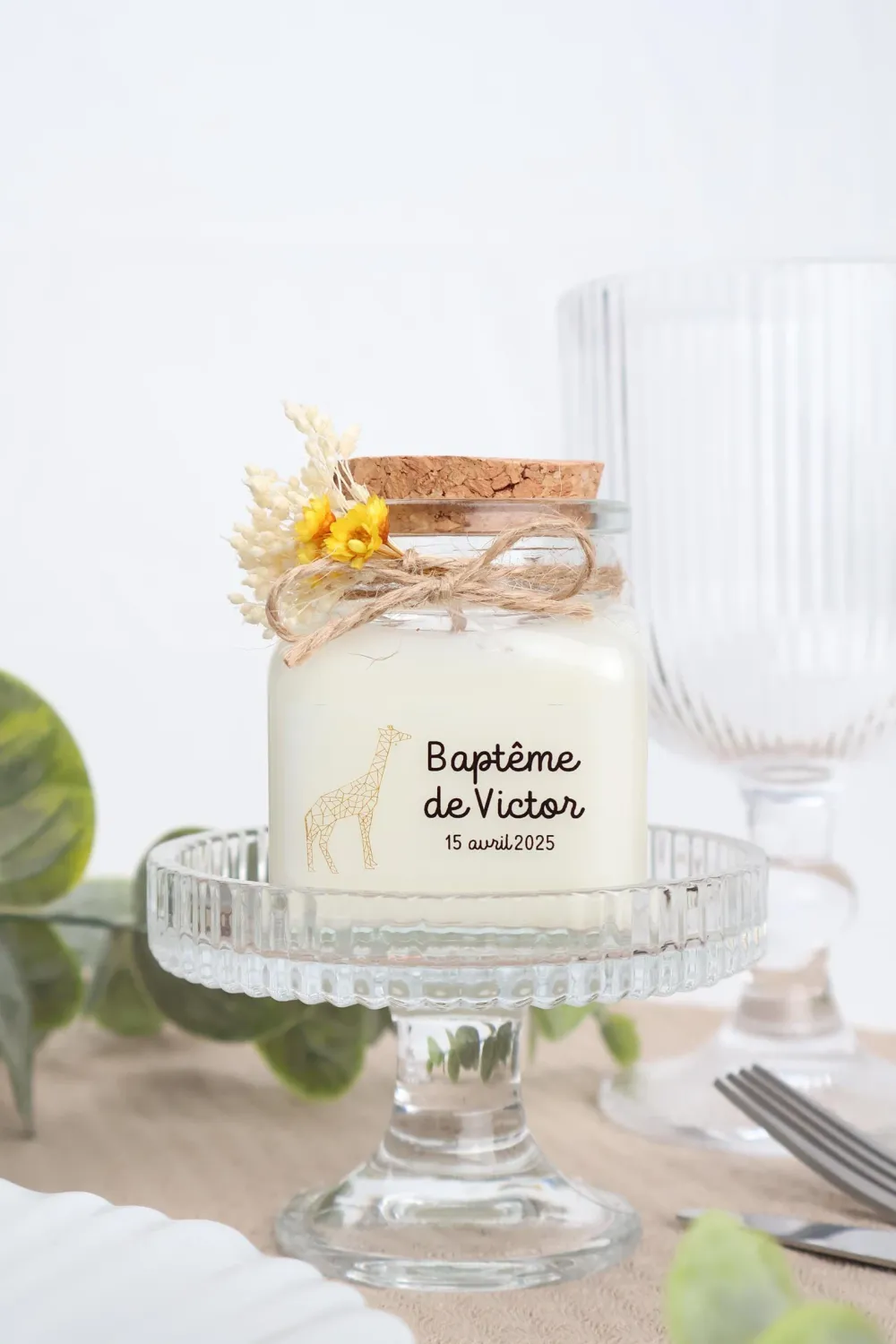 Bougie 120 ml bouchon avec fleurs séchées et étiquette transparente