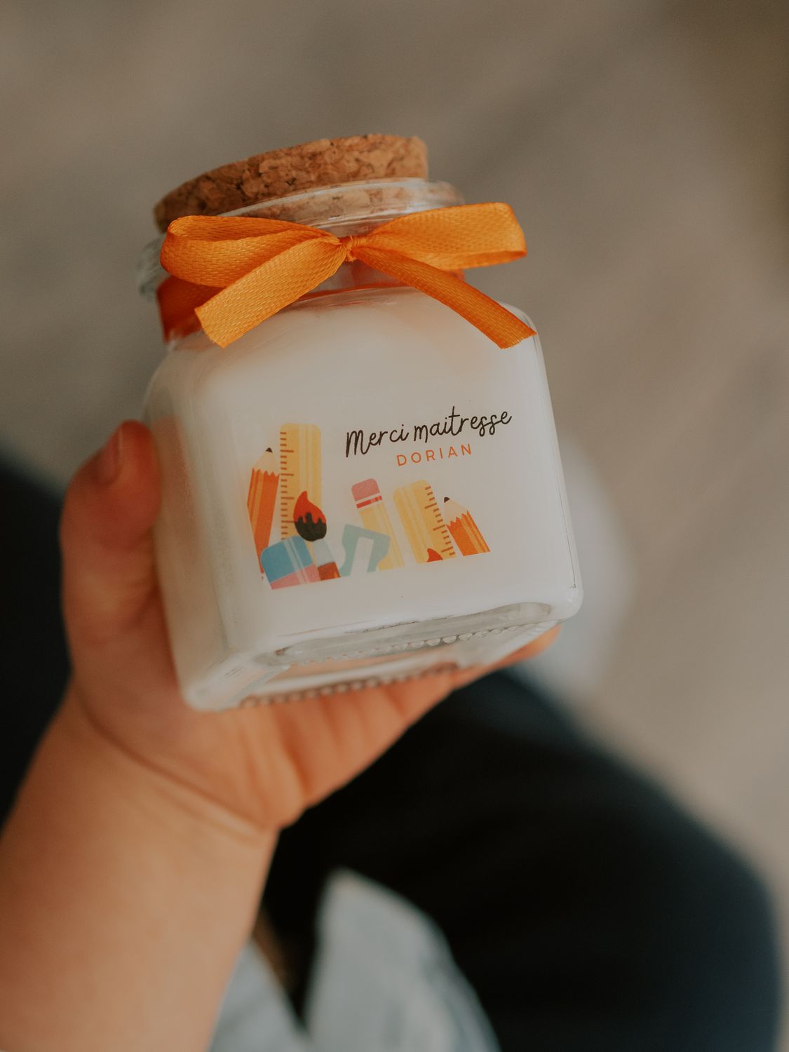 Bougie 120 ml bouchon liège avec ruban et étiquette transparente