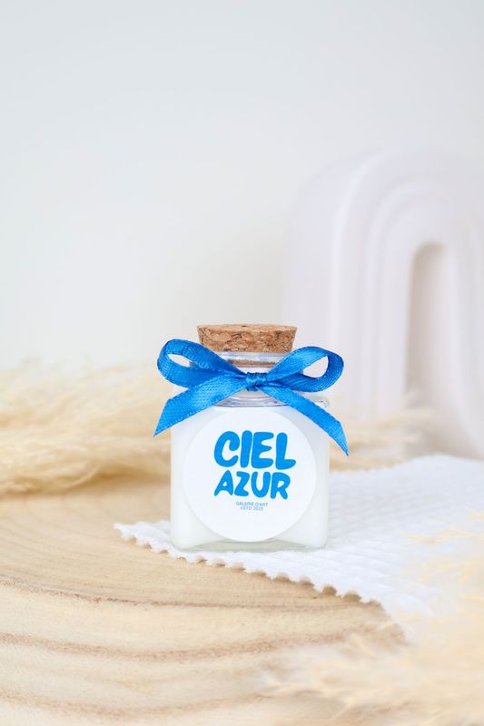 Bougie publicitaire personnalisée carré avec logo et ruban satin – cadeau d’entreprise 50 ml – Max &amp; Sylvie