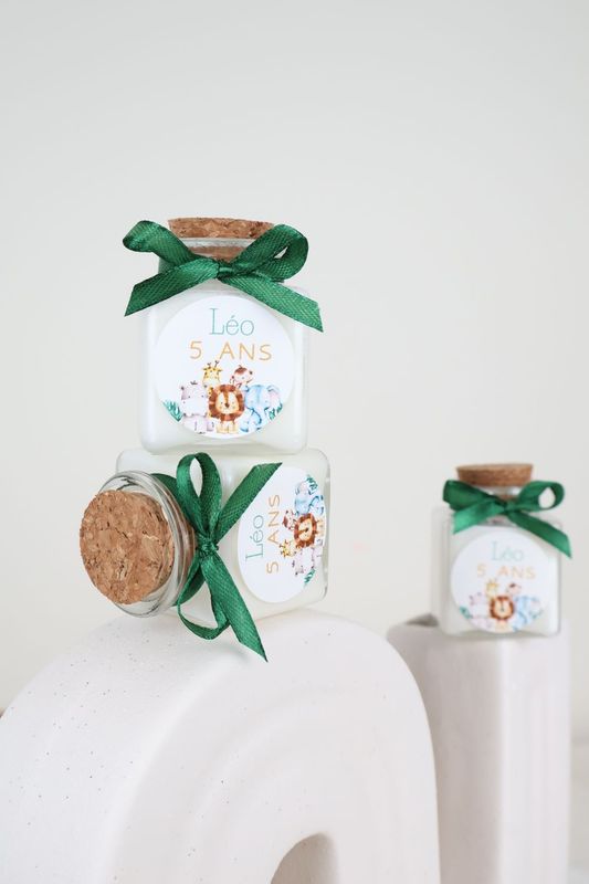Personalized square candle, 50 ml – Birthday guest gift