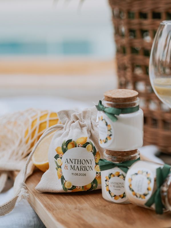 Personalized wedding pouches – Textile guest gifts