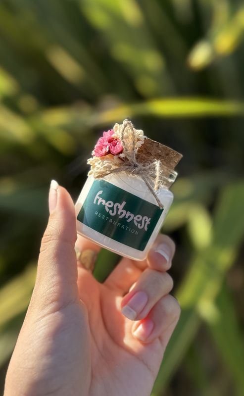 Bougie personnalisée 50 ml – Cadeau d’entreprise avec ruban ou fleurs séchées