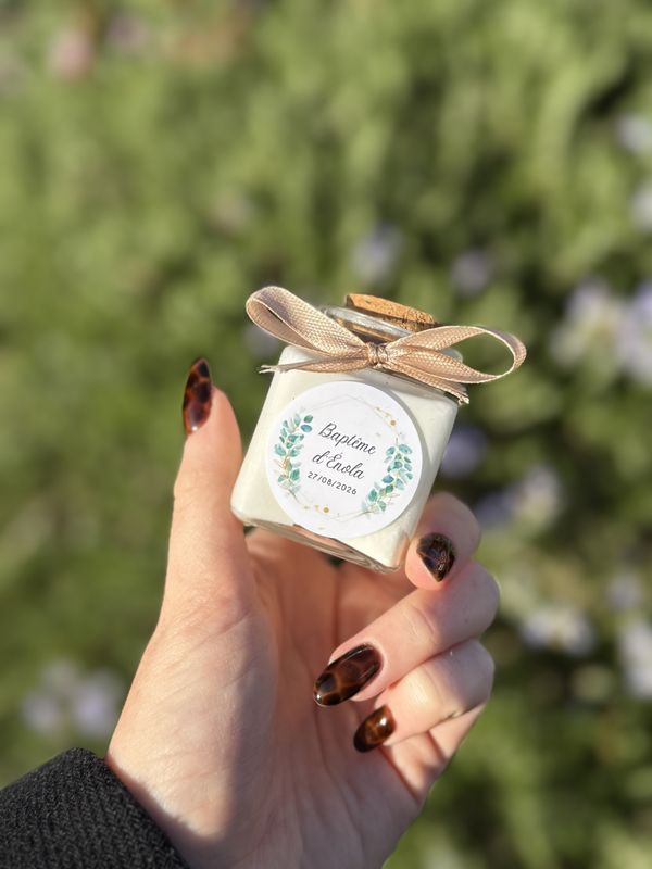 Bougie personnalisée carré 50 ml– Cadeau invité baptême, communion, profession de foi