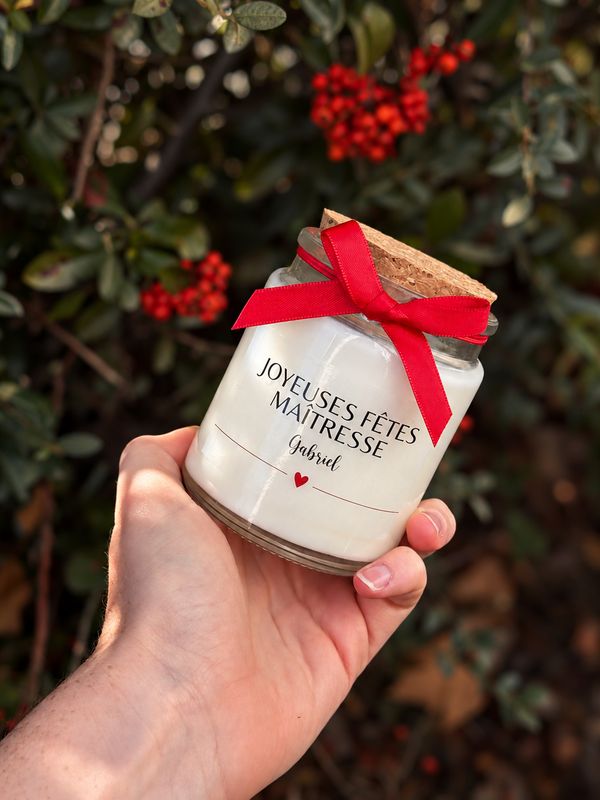 🎁 Personalized Christmas candle – 200 ml size